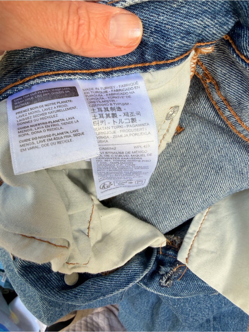 Levi's® Premium
501° '90S WOMEN'S JEANS size 26 - Picture 13 of 15